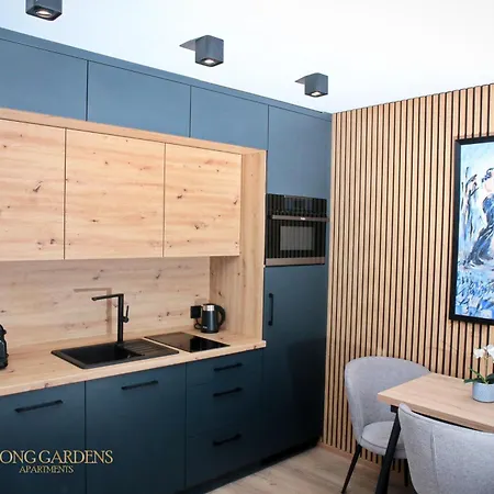 Apartament Long Gardens Premium Old Town *